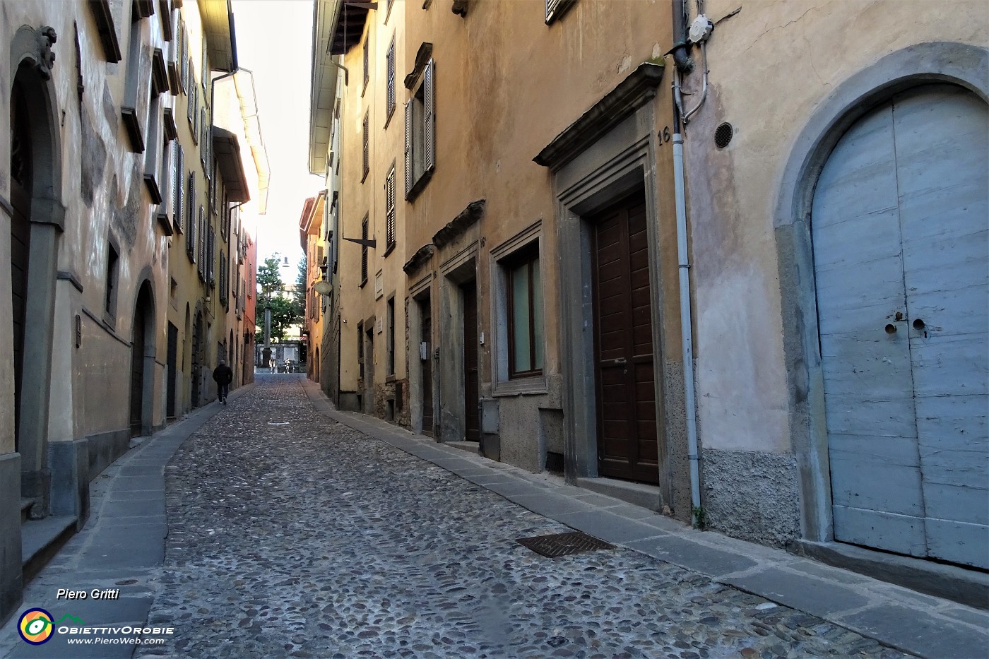 57 In via Borgo Canale.JPG